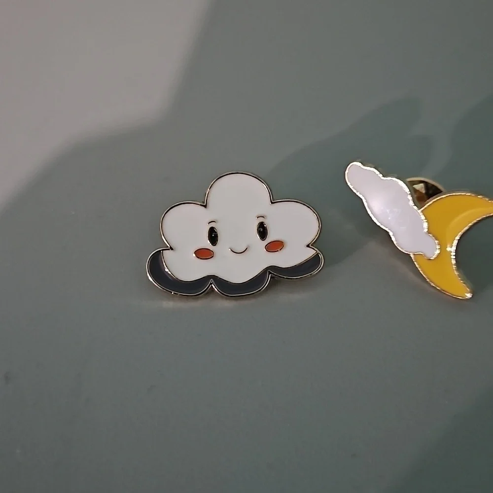 Set of 3 cloud sky pins